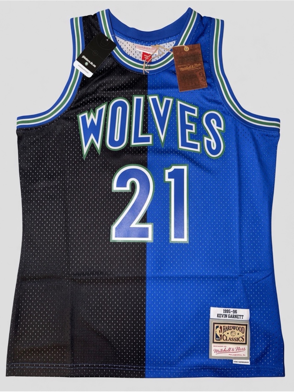 Mitchell & Ness Kevin Garnett Minnesota Timberwolves Jersey NEW W tags Men's M